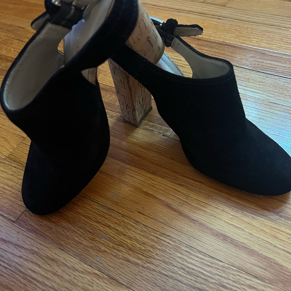 Karen Millen Black Heeled Boots with Wooden Block Heel